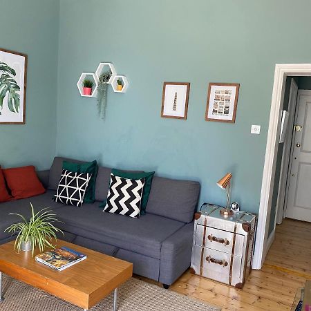 Richmond & Kew Gardens Cozy Garden Flat By The Pagoda Exteriör bild