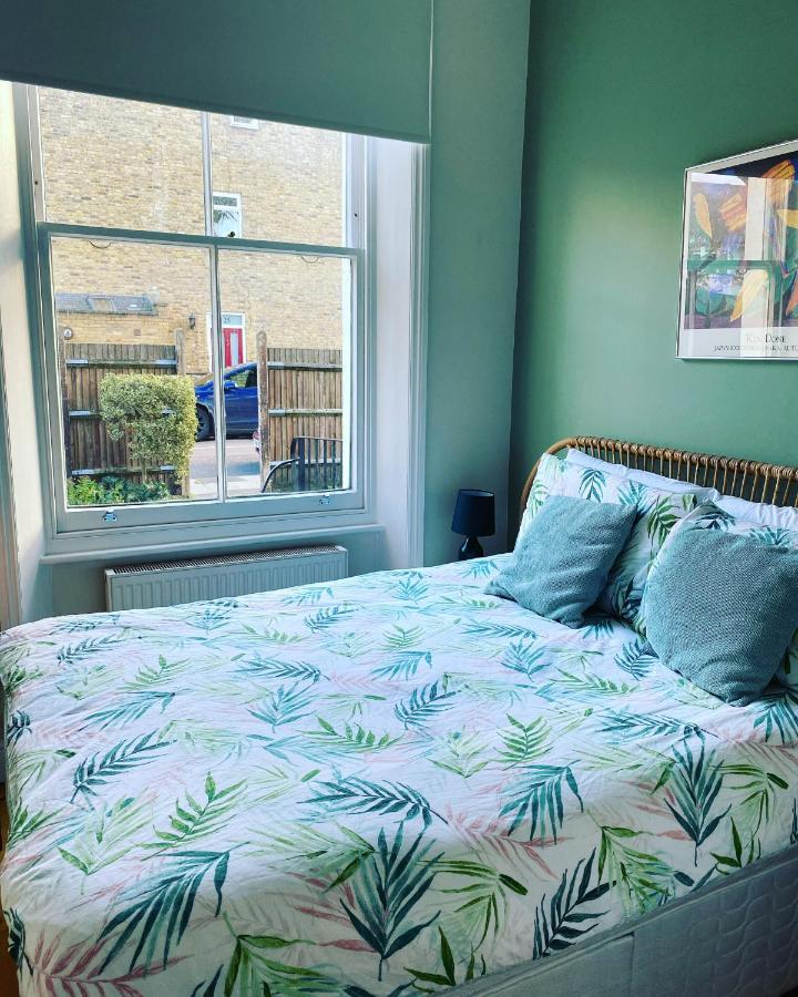 Richmond & Kew Gardens Cozy Garden Flat By The Pagoda Exteriör bild